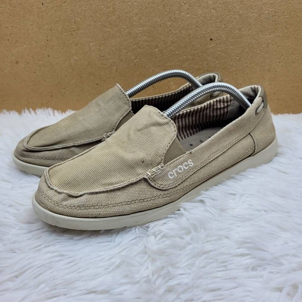 CROCS Women's Walu Canvas Loafer Khakki/Stucco #1   Size 8